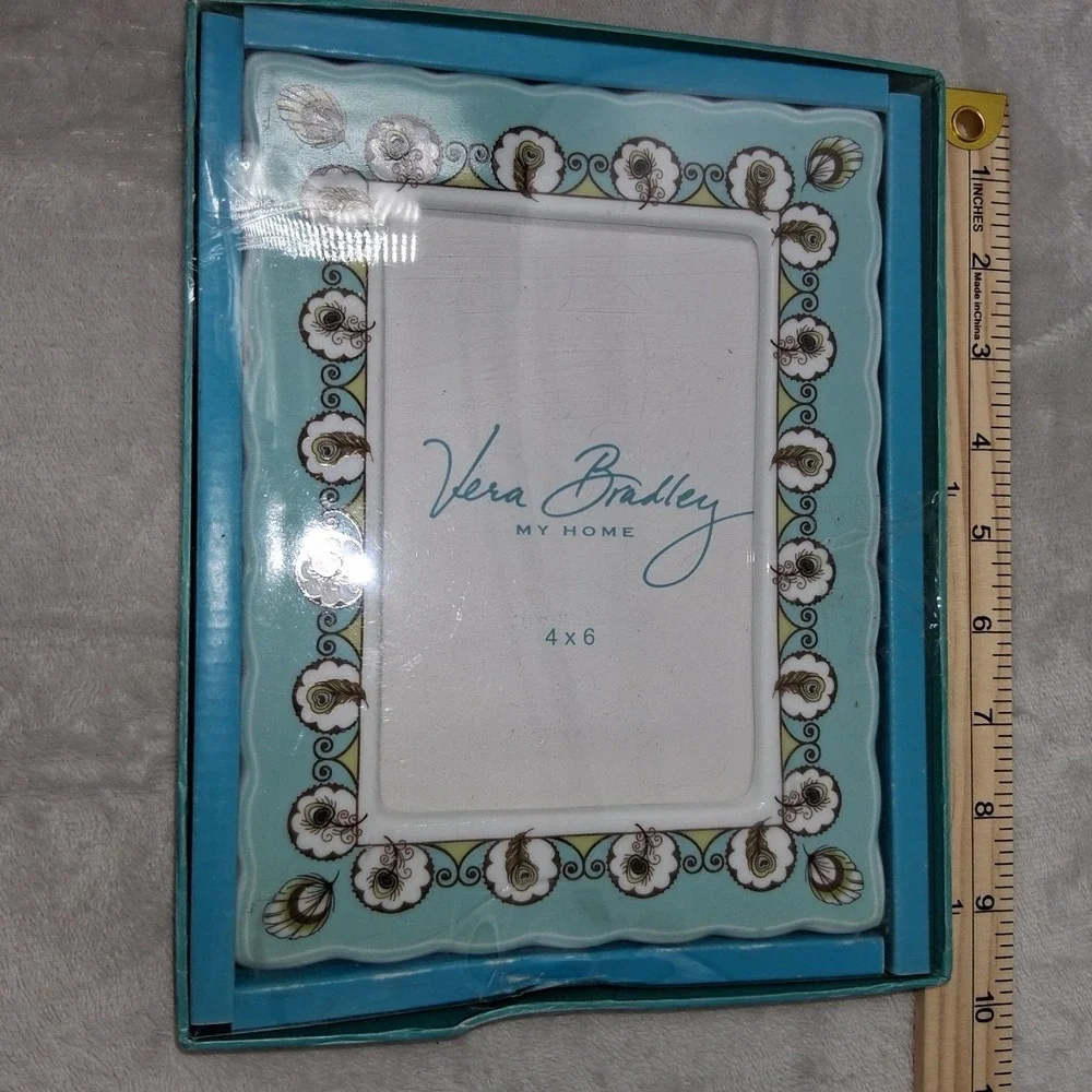 Vera Bradley My Home Peacock Collection 4x6 Picture Frame Teal Ceramic NIB